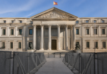 Albares desvela hoy en el Congreso la crisis de Ceuta