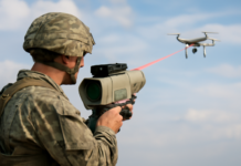 El ejército de EE.UU. dispara láseres a sus drones: ¿Qué está pasando?