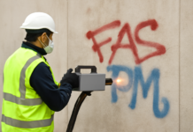 Eliminar grafitis con tecnología láser: adiós a las pintadas en las calles