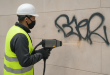 Eliminar grafitis con tecnología láser: adiós a las pintadas en las calles