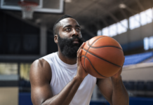 El nuevo contrato de James Harden lo acerca a los 500 millones
