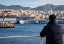 La Comunidad aprueba 25 millones para que Ceuta afronte la crisis