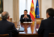 El Gobierno acepta a Vivas y excluye los polideportivos