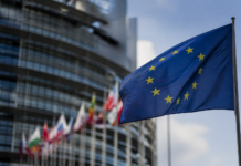 Bruselas estudia la petición de España para activar Frontex