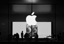 Apple pide bloqueo de dispositivo de IA de OpenAI: ¿Qué secretos se revelarán?