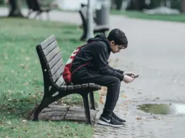 OpenAI lanza ChatGPT para adolescentes con protección automática