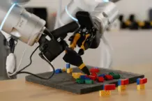 El robot que aprende nuevas tareas al verte solo 10 segundos