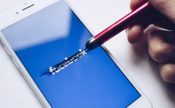 Facebook cae hoy y afecta a miles de usuarios image