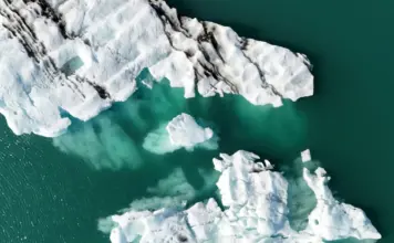 Groenlandia y el iceberg errante que asombra a la NASA image