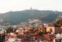 Sierra de Collserola estabiliza el incendio y permite volver image