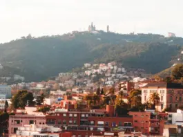 Sierra de Collserola estabiliza el incendio y permite volver Sierra de Collserola estabiliza el incendio y permite volver image
