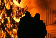 Incendio Zaragoza obliga a evacuar tres pueblos image