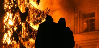 Incendio Zaragoza obliga a evacuar tres pueblos image