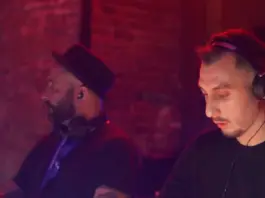 Kavinsky qué pasó con el DJ francés de Nightcall image