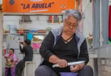 Lolita se sincera como abuela y emociona a todos Lolita se sincera como abuela y emociona a todos image