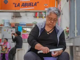 Lolita se sincera como abuela y emociona a todos Lolita se sincera como abuela y emociona a todos image