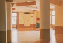 Madre de Ceuta cuenta cómo vivió la vuelta al colegio Madre de Ceuta cuenta cómo vivió la vuelta al colegio image