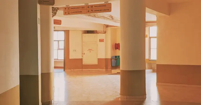 Madre de Ceuta cuenta cómo vivió la vuelta al colegio Madre de Ceuta cuenta cómo vivió la vuelta al colegio image