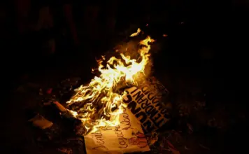 Manifestación hoy Barcelona qué pasó y por qué reunió a ultras image