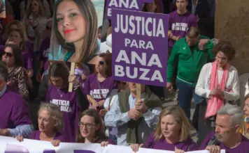 Manifestación por Ceuta divide al PP y al PSOE image