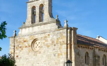 Papa León XIV expulsa a un cura y aclara la norma image