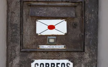 Yahoo correo cae y deja a miles sin poder entrar image