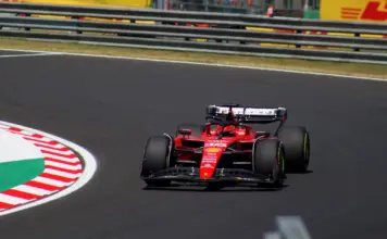 Charles Leclerc queda fuera tras un brutal accidente en Monza image