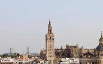 César Cadaval pide perdón por sus bromas al Sevilla image