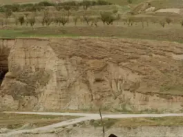En tierra lejana y el giro que cambia toda la historia image