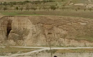En tierra lejana y el giro que cambia toda la historia image