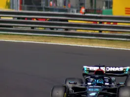 azerbaijan deja a Russell en la pole y agita la F1 azerbaijan deja a Russell en la pole y agita la F1 image