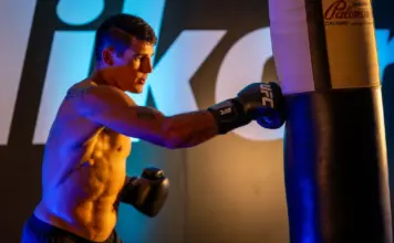 Jean Silva se impone en Noche UFC y deja su sello image