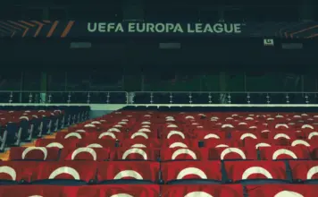 Justin Kluivert brilla y deja una pista ante la Real image