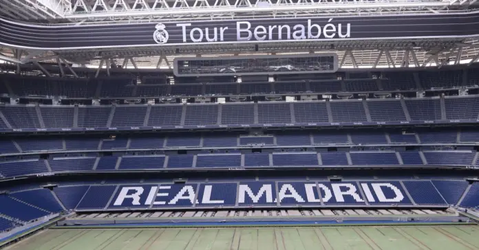 Santiago Wanderers deja huella en el Bernabéu Santiago Wanderers deja huella en el Bernabéu image