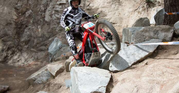 Toni Bou firma 40 títulos y agranda su leyenda image
