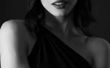 Zoe Saldaña cierra la puerta a otra serie de Sheridan image