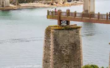 Ribadeo afronta el dolor tras el accidente en la A-8 image