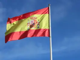 Bandera y estelada: el cambio que aviva el debate Bandera y estelada: el cambio que aviva el debate image