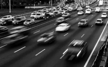 Autopista Ma-13: el camión que causó un caos en Palma image
