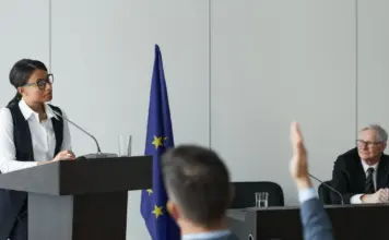 Catalán pierde apoyos en la UE ante el pulso de Sánchez image