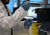 Málaga analiza cómo la IA y el 3D revolucionan los tejidos