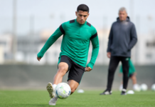 Deossa resurge en el Betis: Pellegrini le mantiene la fe