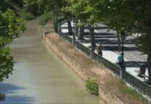 AWS instalará tuberías cerradas para ahorrar agua en Aragón