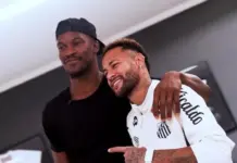 Jimmy Butler visita el Santos y dice sentirse brasileño