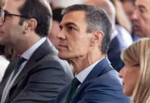 Sánchez avisa: una IA sin control humano es una estupidez