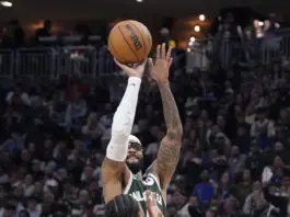 La NBA investiga a Milwaukee Bucks por el tope salarial