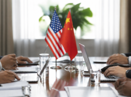 China confirma su primer diálogo con EE. UU. sobre la IA
