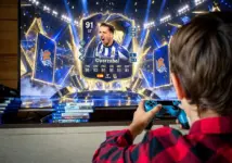 El nuevo FIFA fija en 16 años la edad por sus sobres de pago