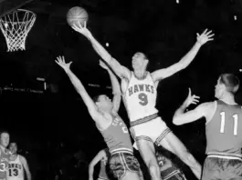 Muere Bob Pettit, leyenda de la NBA y primer MVP de la historia