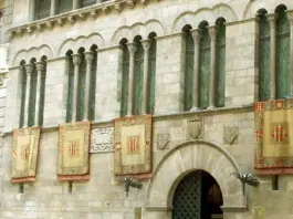 El PSC logra prohibir el burqa en Lleida pese al PP